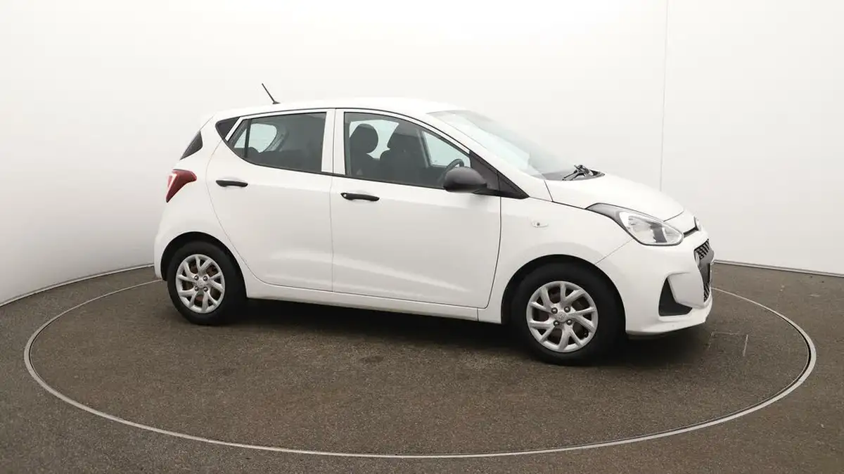 2019-hyundai-i10-10-s-big-43