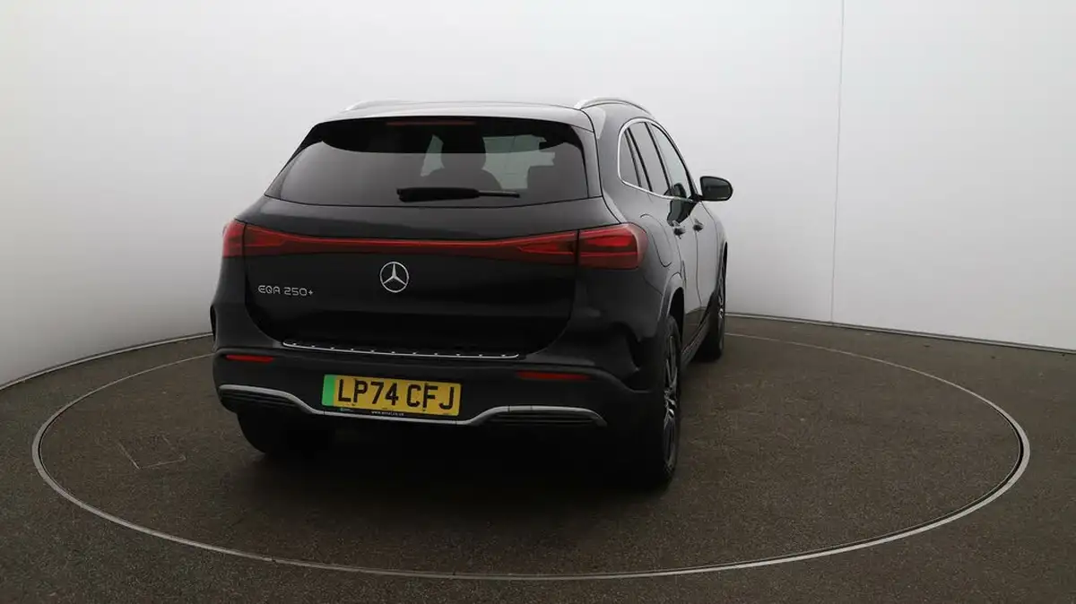 2025-mercedes-benz-eqa-e-eqa-250-amg-line-executive-big-47