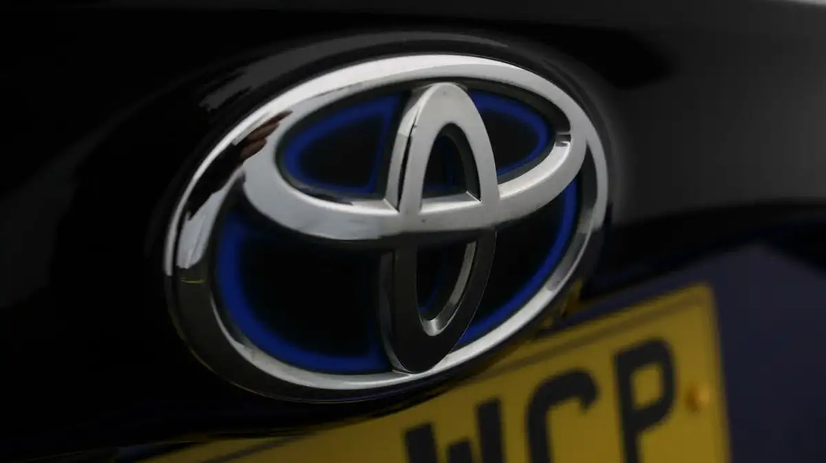 2022-toyota-yaris-15-vvt-i-design-big-19