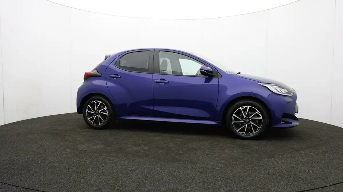 2022-toyota-yaris-15-vvt-i-design-big-43