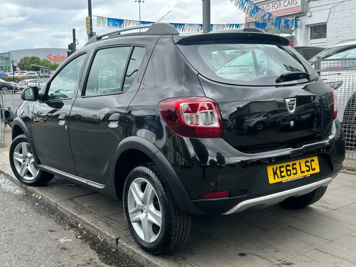 2016-dacia-sandero-stepway-09-tce-laureate-big-3