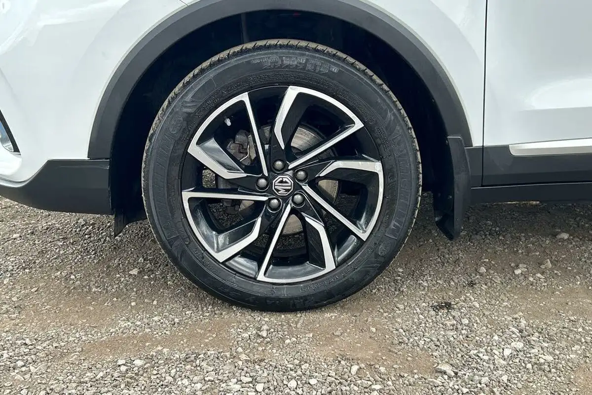 2021-mg-zs-suv-10t-gdi-exclusive-auto-big-16