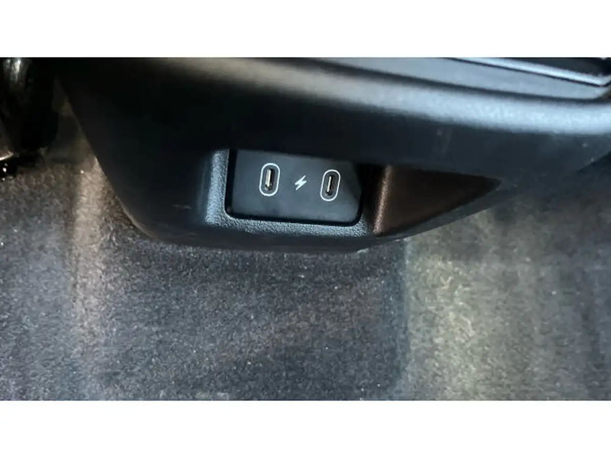 2024-hyundai-kona-e-advance-218ps-65kwh-big-22