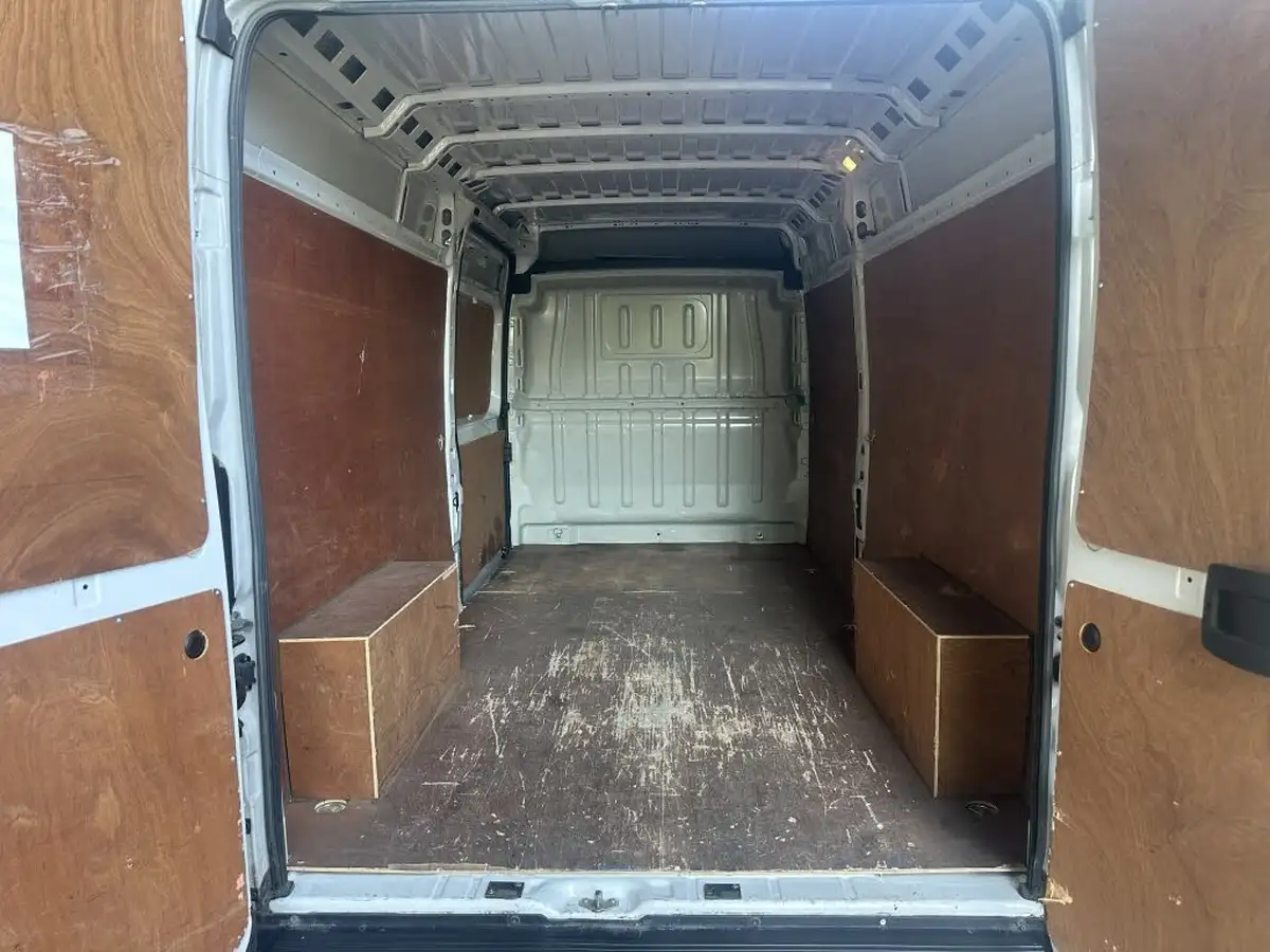 2022-citroen-relay-22bluehdi-35-l3h2-enterprise-panel-big-7
