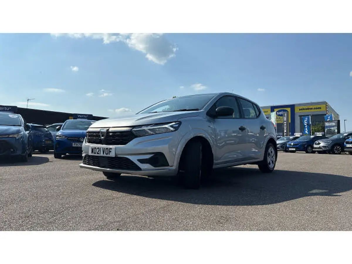 2021-dacia-sandero-10-sce-essential-big-22