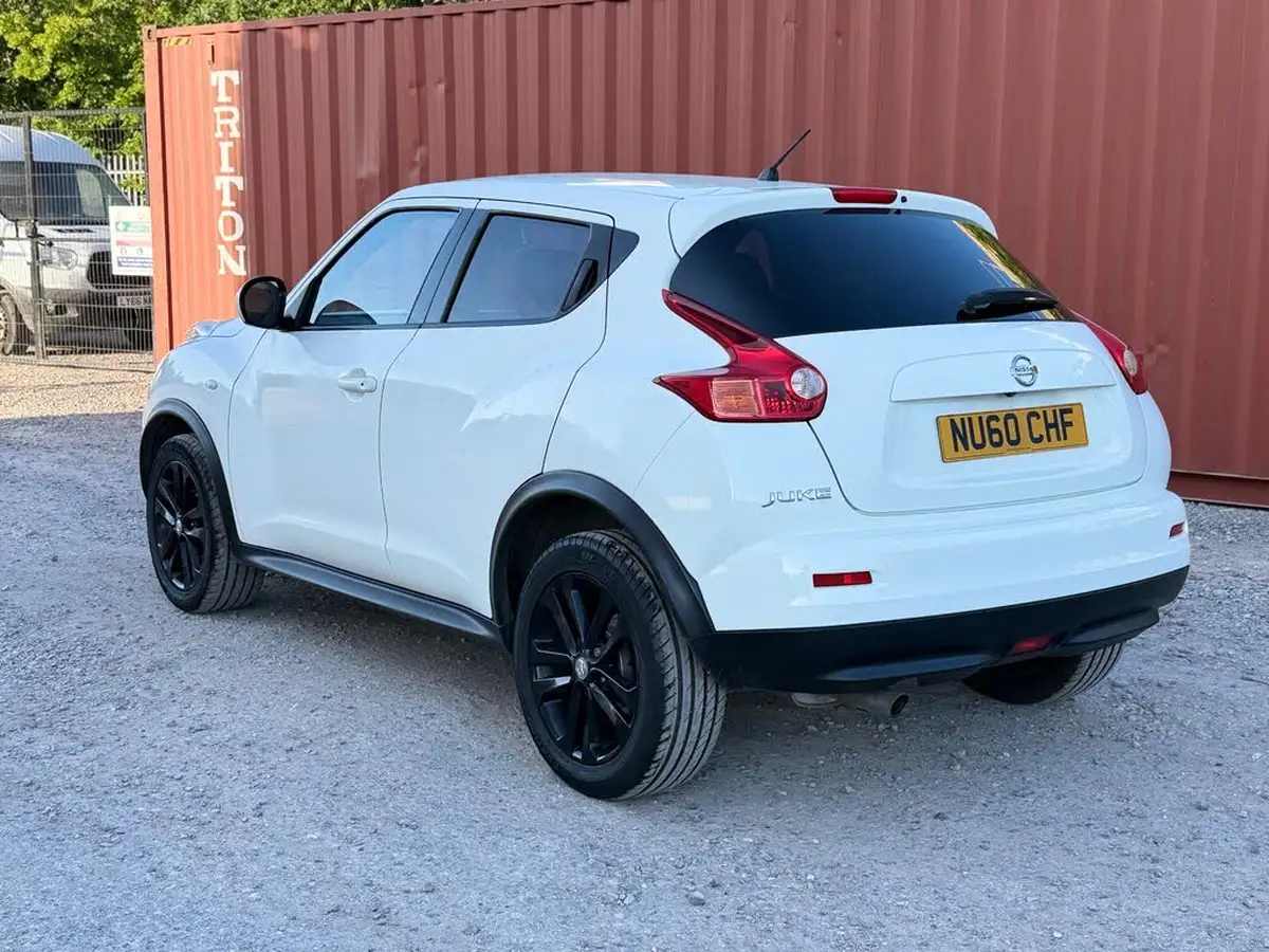 2010-nissan-juke-16-tekna-16v-1598cc-big-5