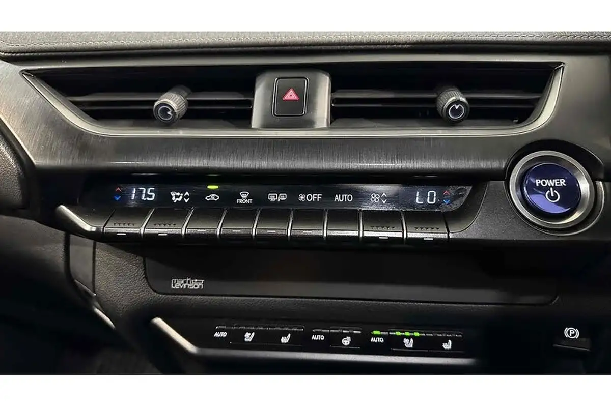 2021-lexus-ux-300e-e-ux-big-53