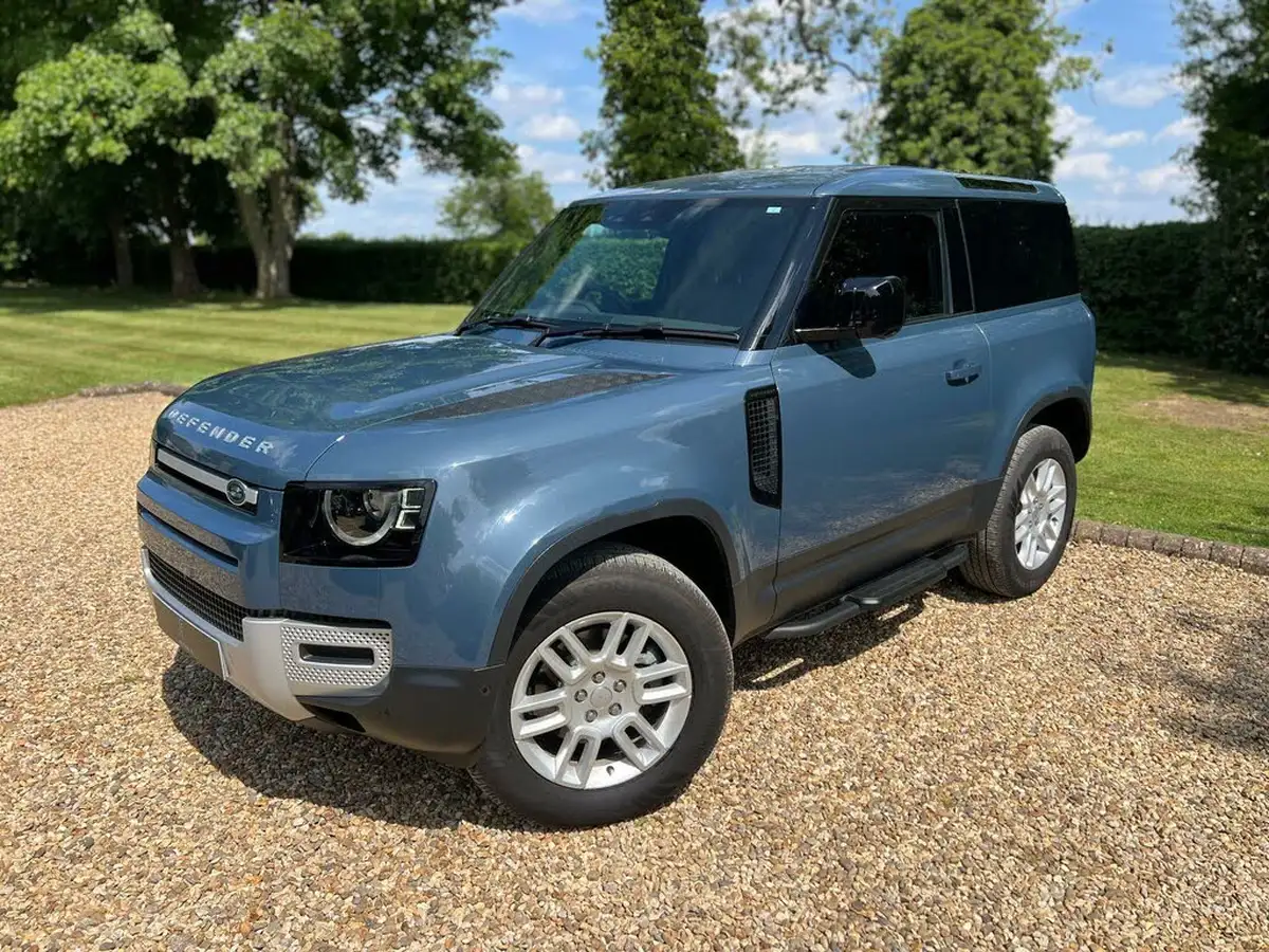 2025-land-rover-90-defender-30-d250-hard-top-s-90-250pseu6e-big-0