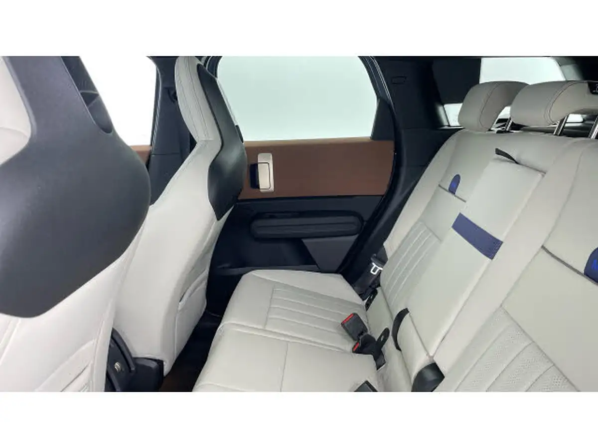 2024-mini-countryman-e-cooper-e-exclusive-big-11