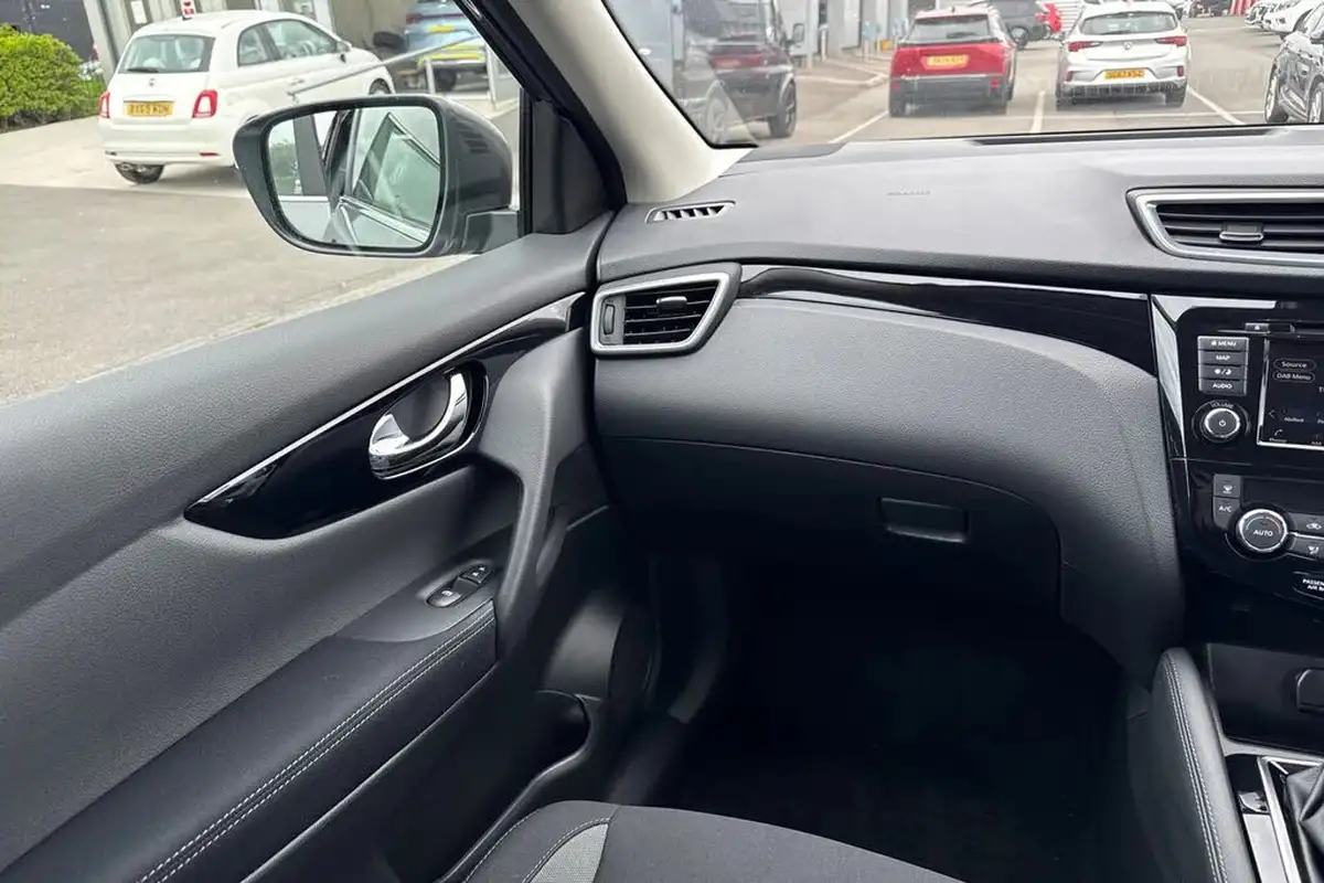 2021-nissan-qashqai-13-dig-t-acenta-premium-160ps-auto-big-19