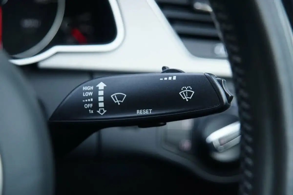 2013-audi-a5-20td-se-technik-175bhp-coupe-2d-big-13