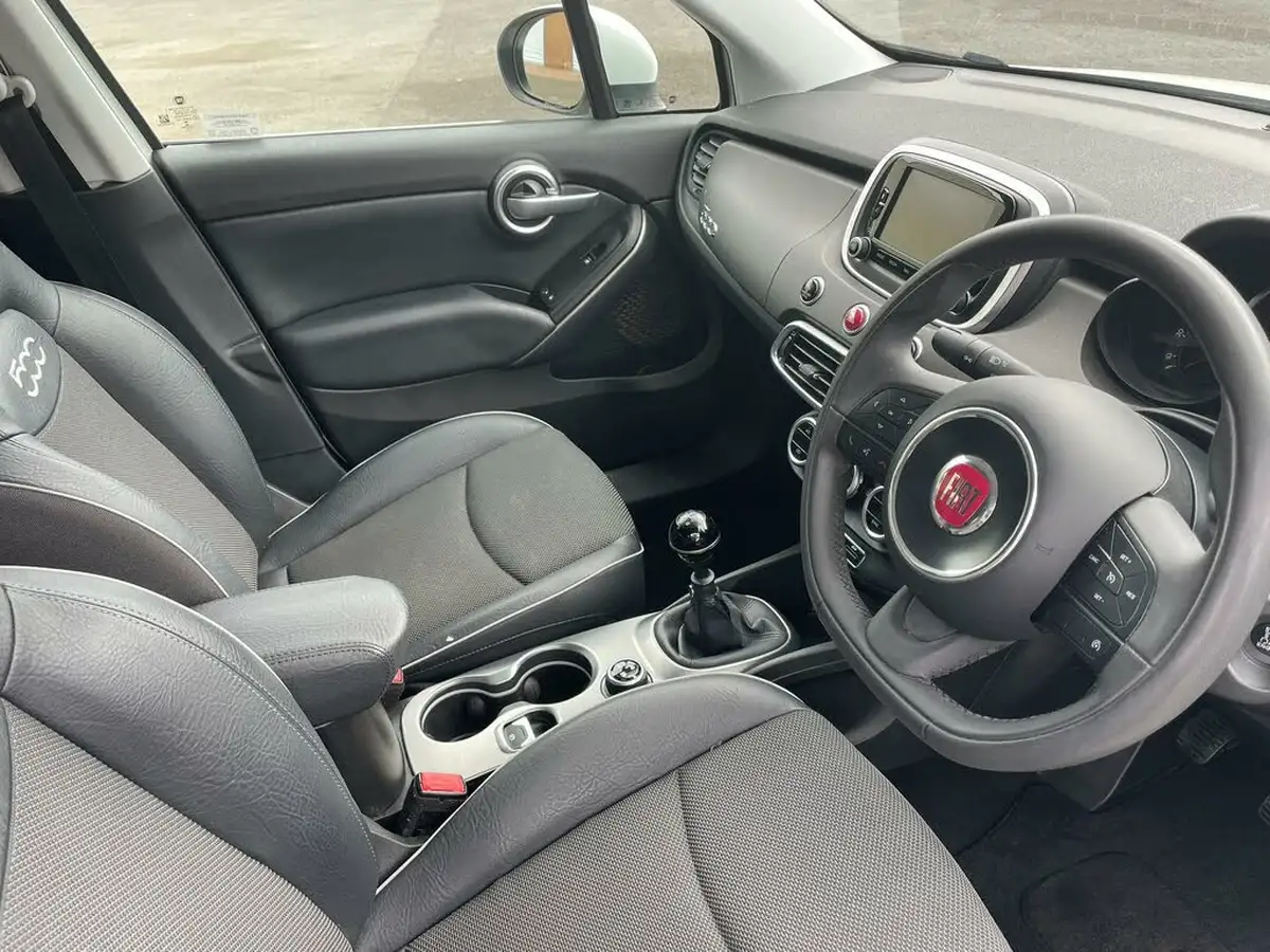 2016-fiat-500x-16multijet-cross-plus-big-9