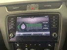 2019-skoda-octavia-16tdi-se-technology-estate-small-47