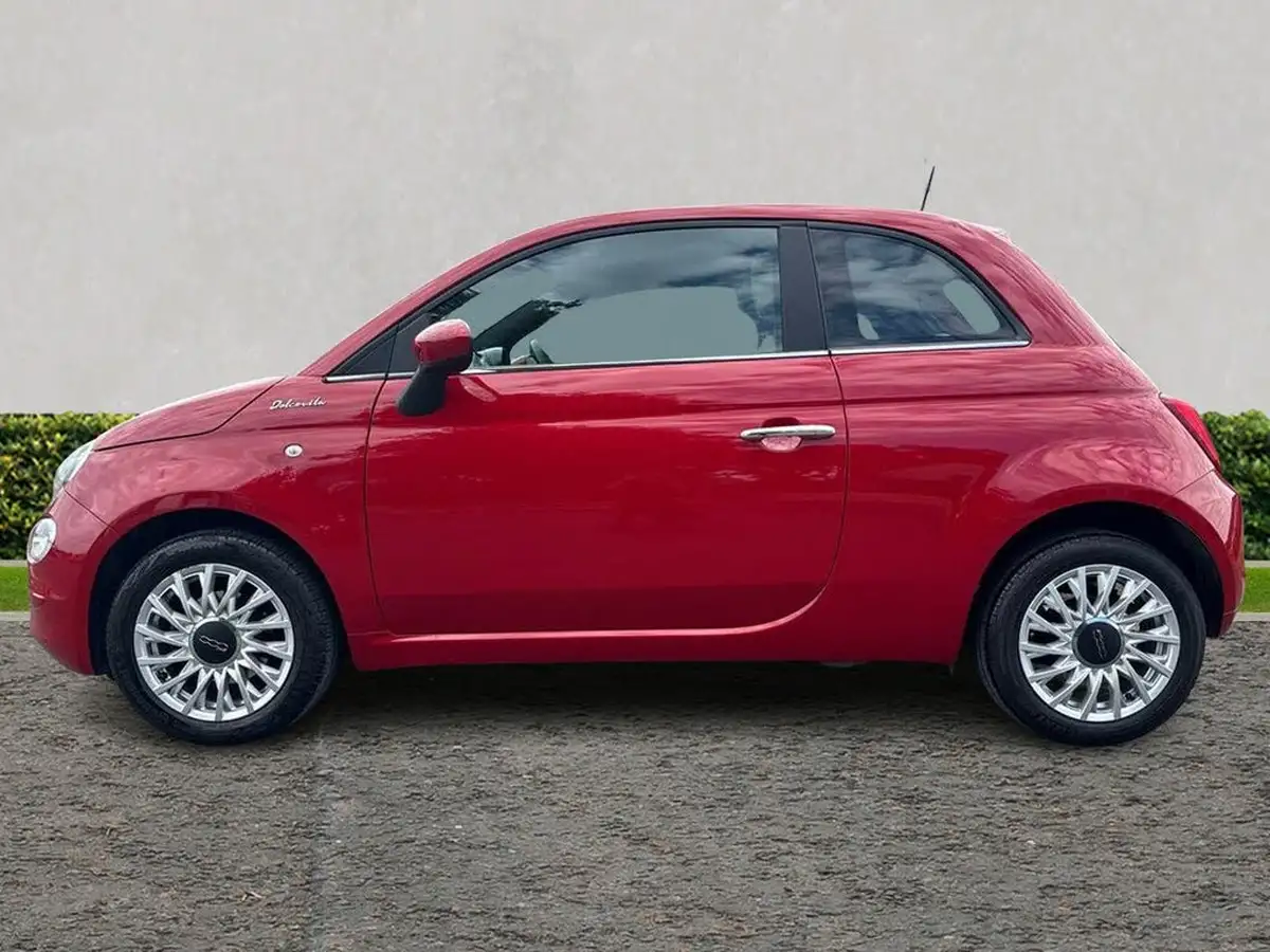 2022-fiat-500-10-dolcevita-big-5