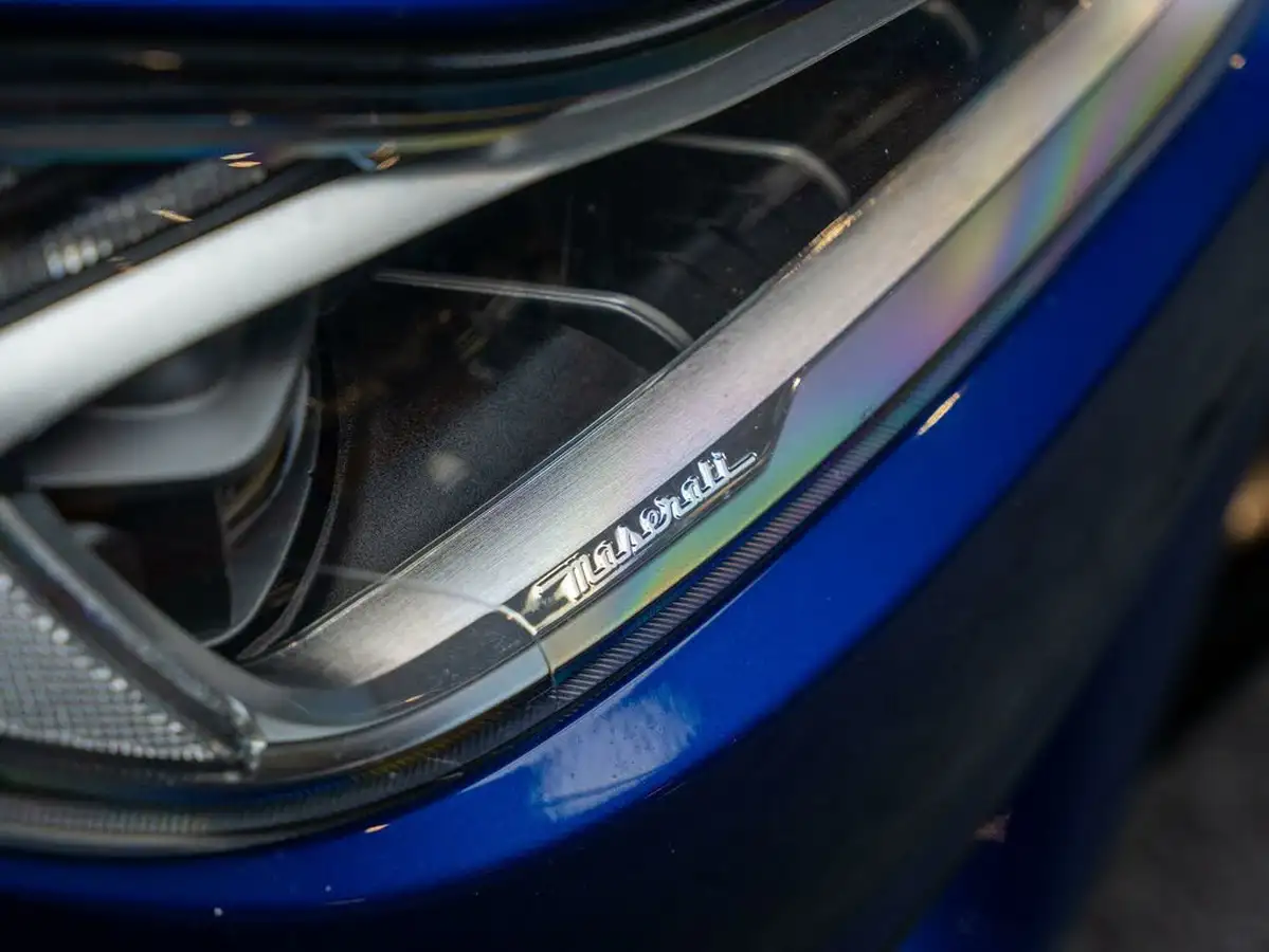 2022-maserati-ghibli-20-gt-1998cc-big-35