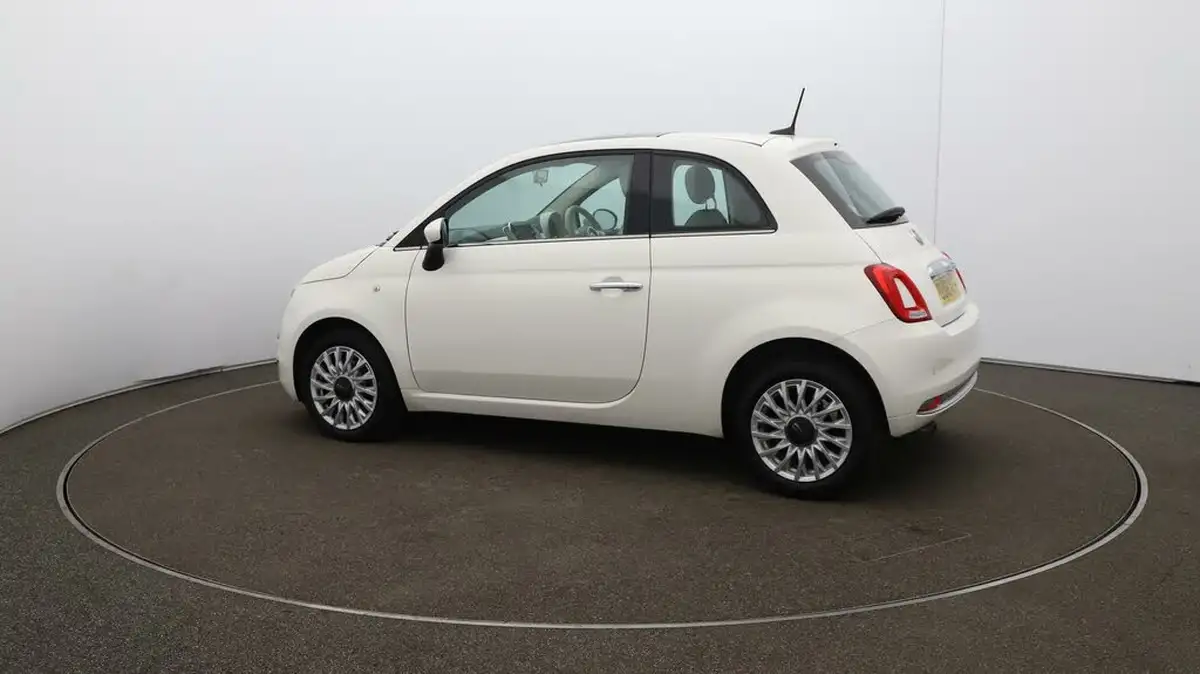 2018-fiat-500-12-lounge-big-45