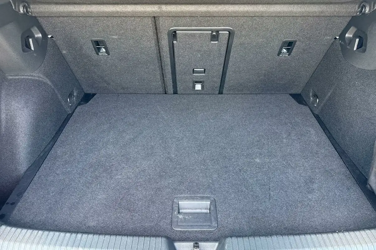 2024-volkswagen-golf-15-tsi-match-115ps-big-43
