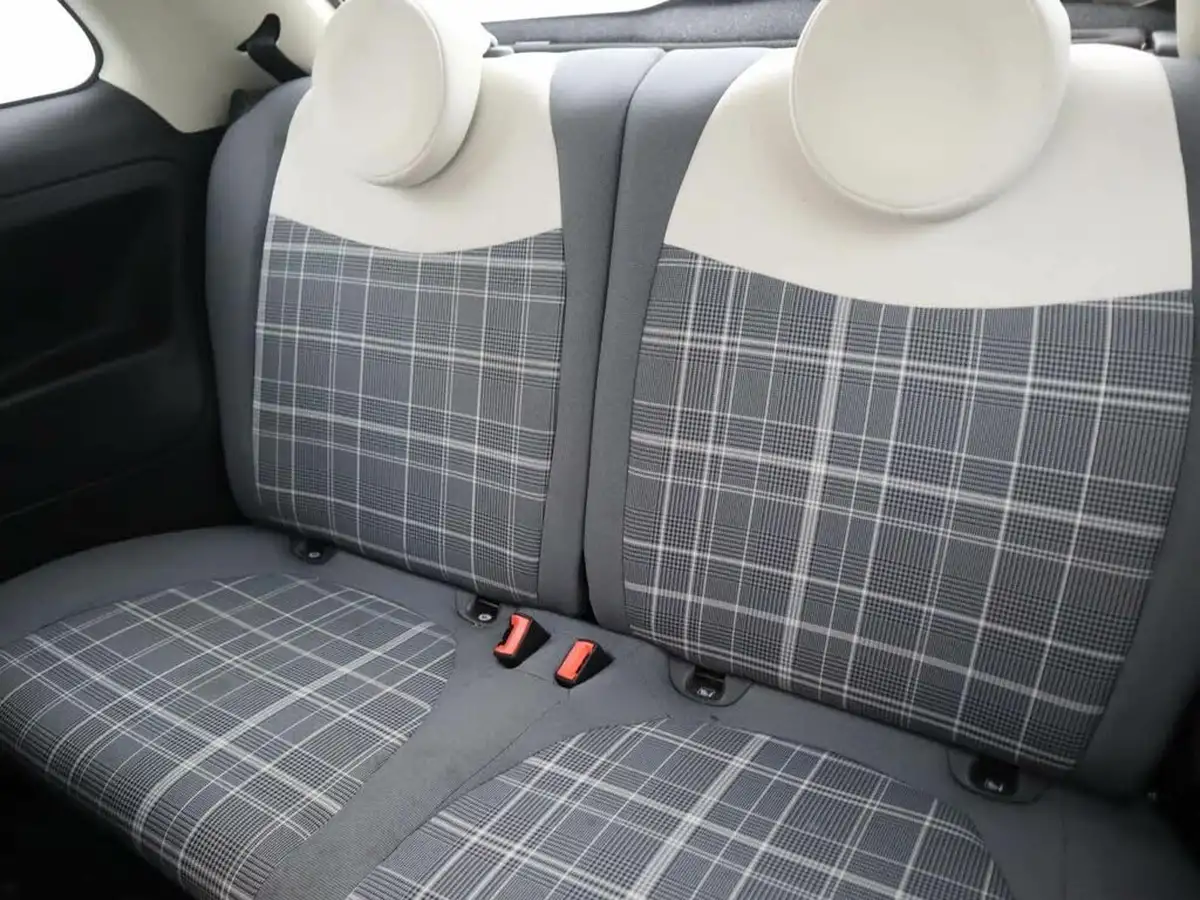 2019-fiat-500-12-lounge-big-14