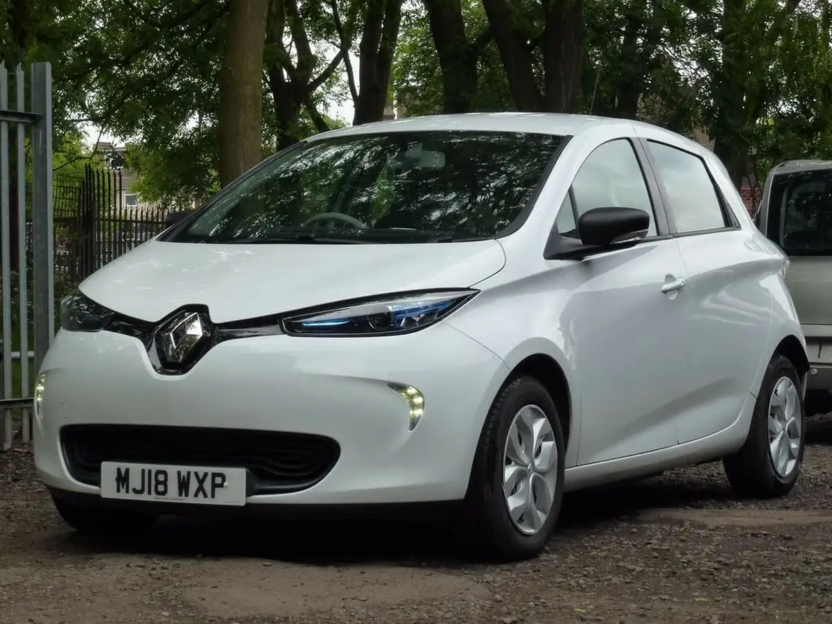 2018-renault-zoe-e-expression-nav-big-0