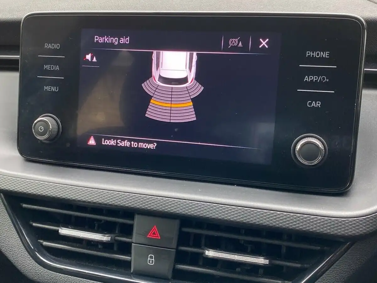 2022-skoda-kamiq-big-25