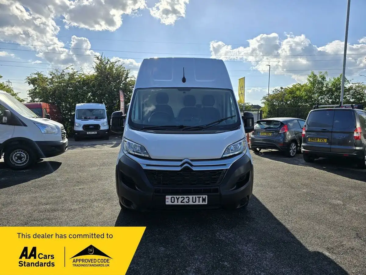 2023-citroen-relay-22bluehdi-35-l3h3-enterprise-140eu6dss-2179cc-big-2