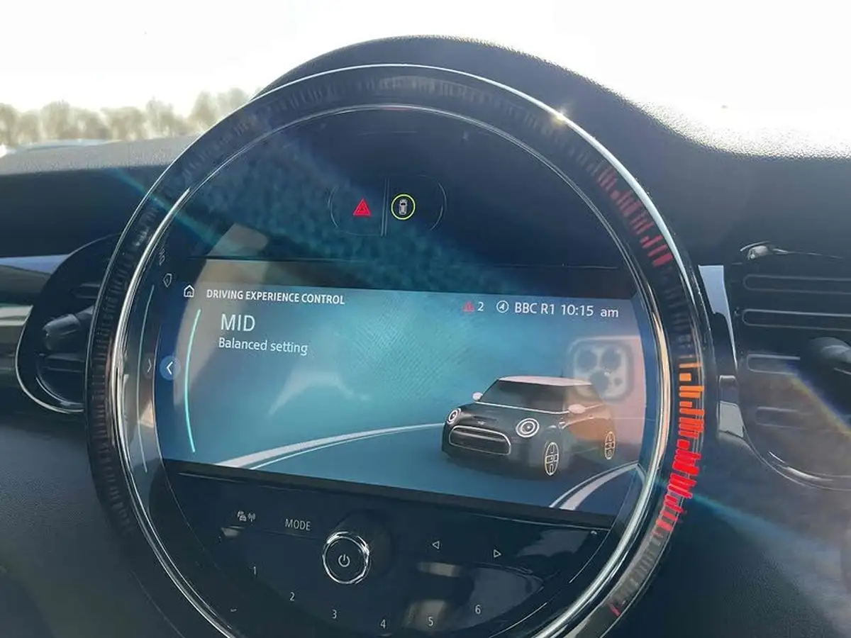 2022-mini-cooper-e-cooper-s-2-big-40