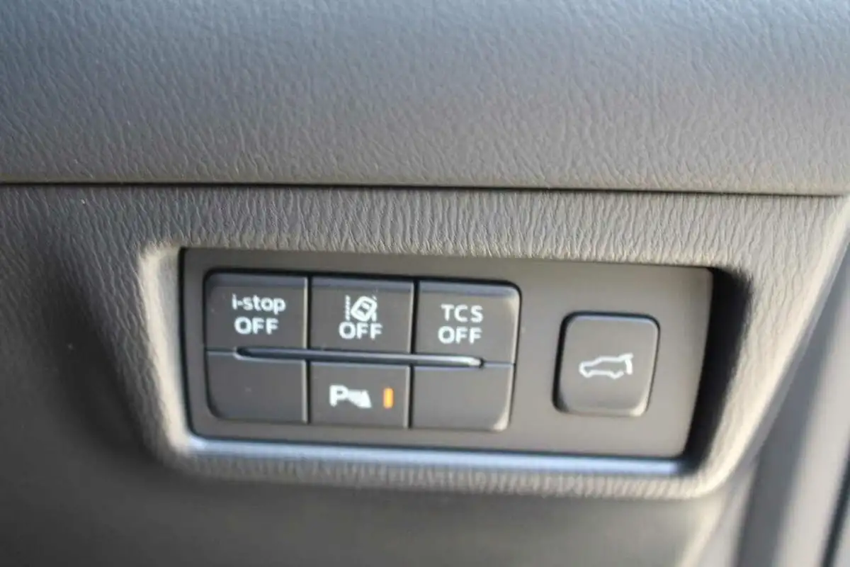 2021-mazda-cx-5-20-sport-big-28