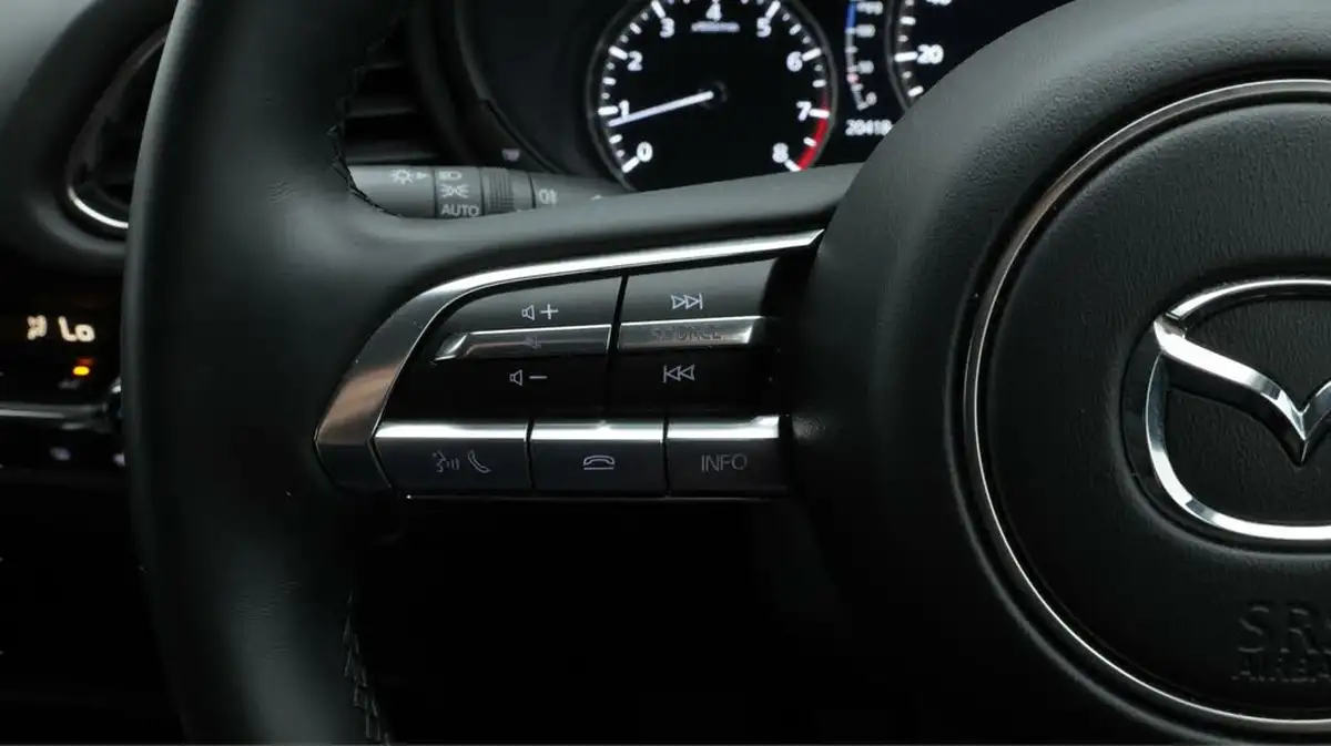 2021-mazda-cx-30-20-e-skyactiv-g-sport-lux-big-24