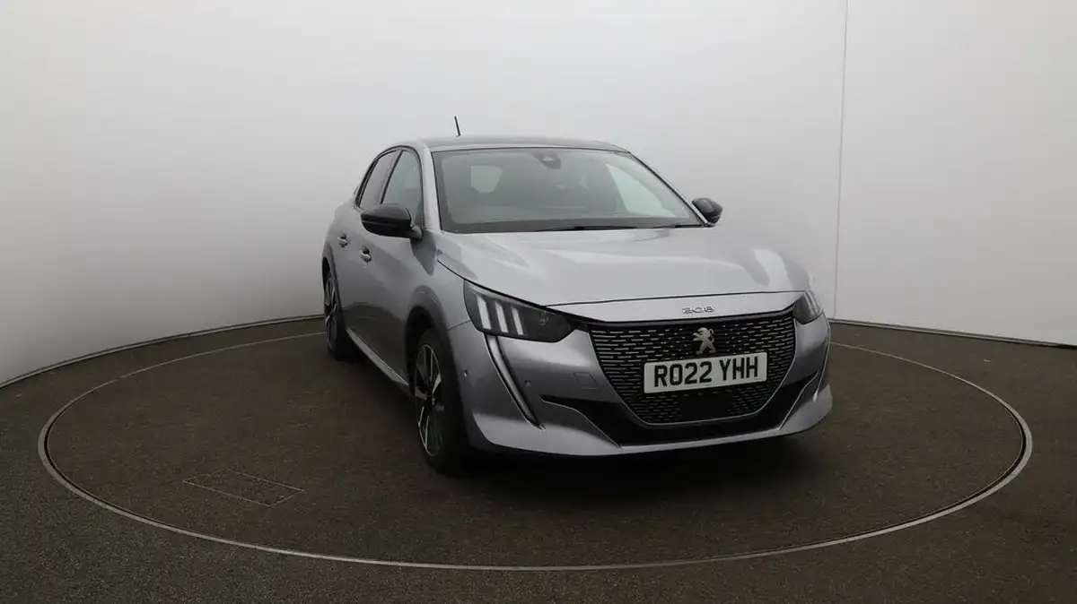 2022-peugeot-208-e-gt-136bhp-50kwh-big-38