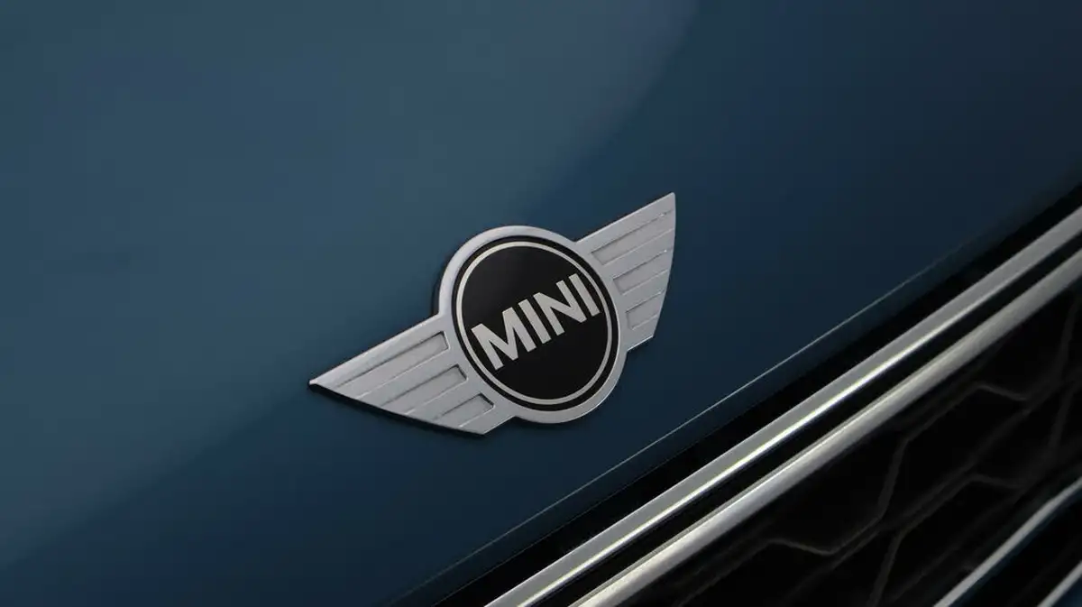 2018-mini-countryman-15-cooper-s-e-phev-ss-big-23