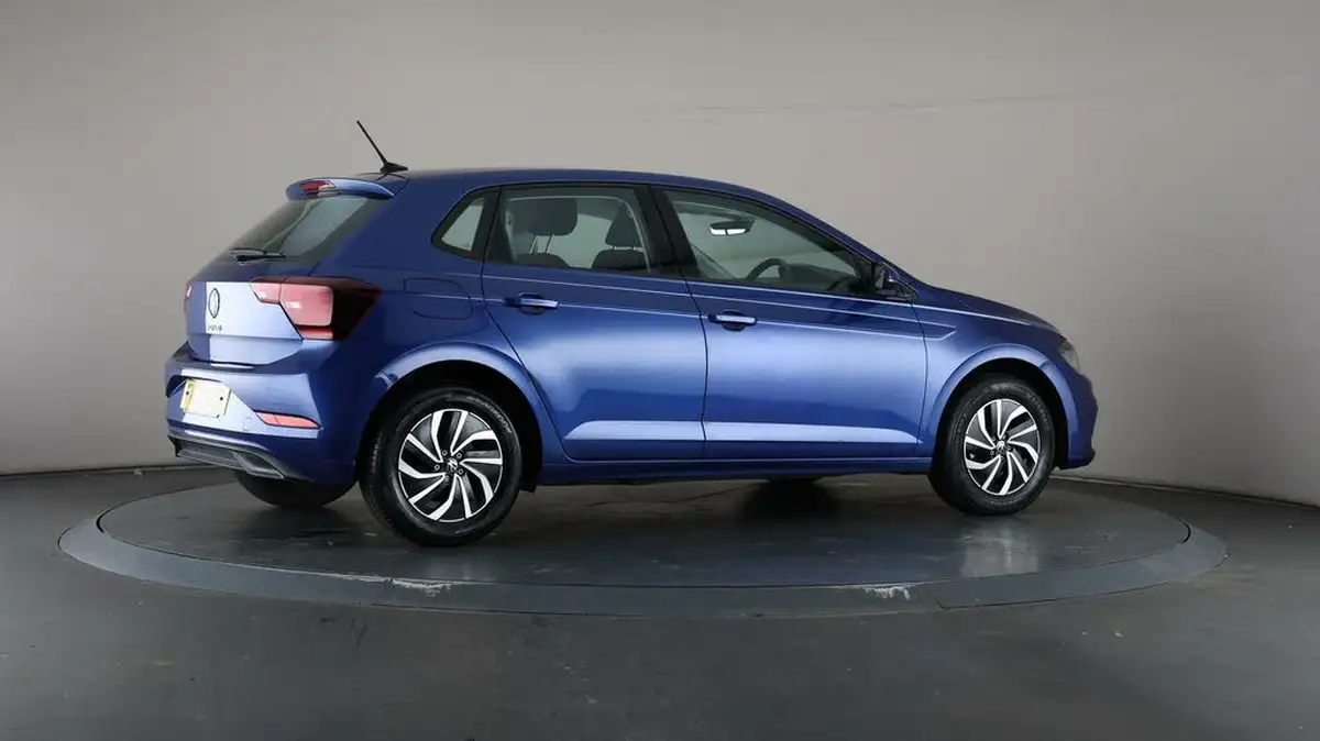 2023-volkswagen-polo-10-tsi-life-big-59