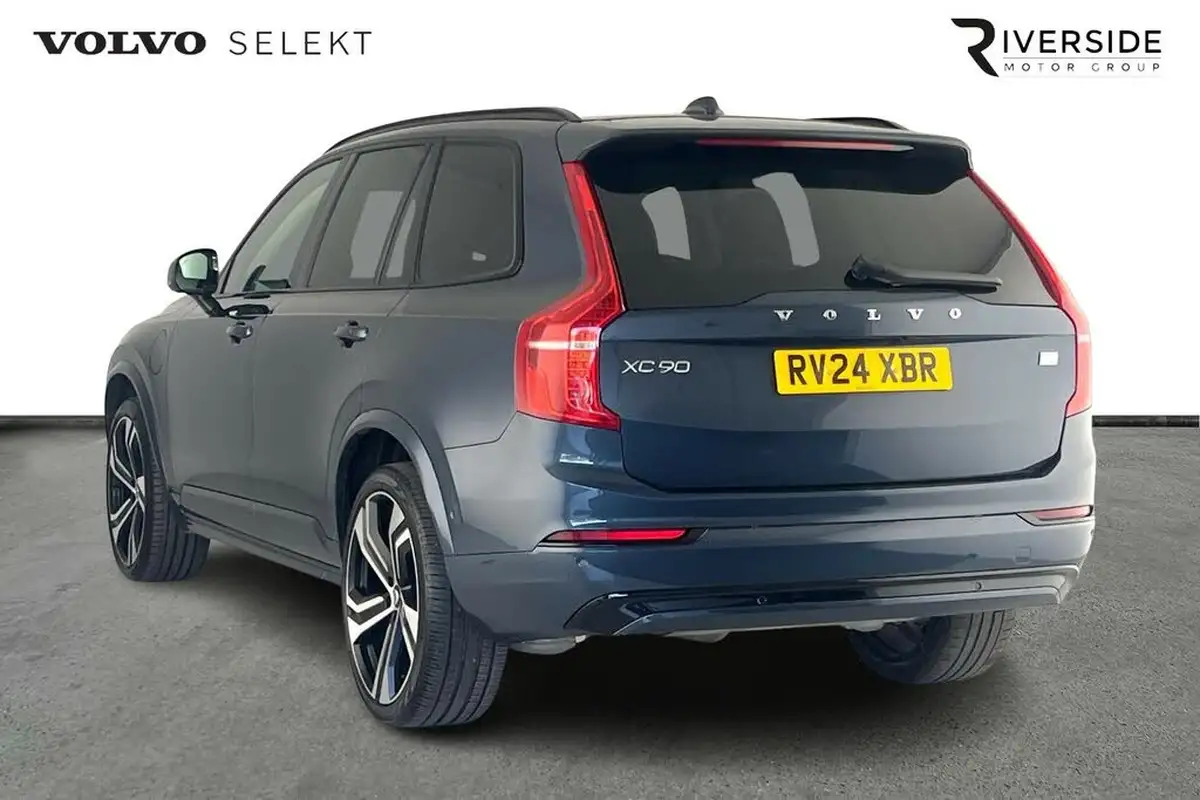 2024-volvo-xc90-20-t8-ultimate-dark-big-2