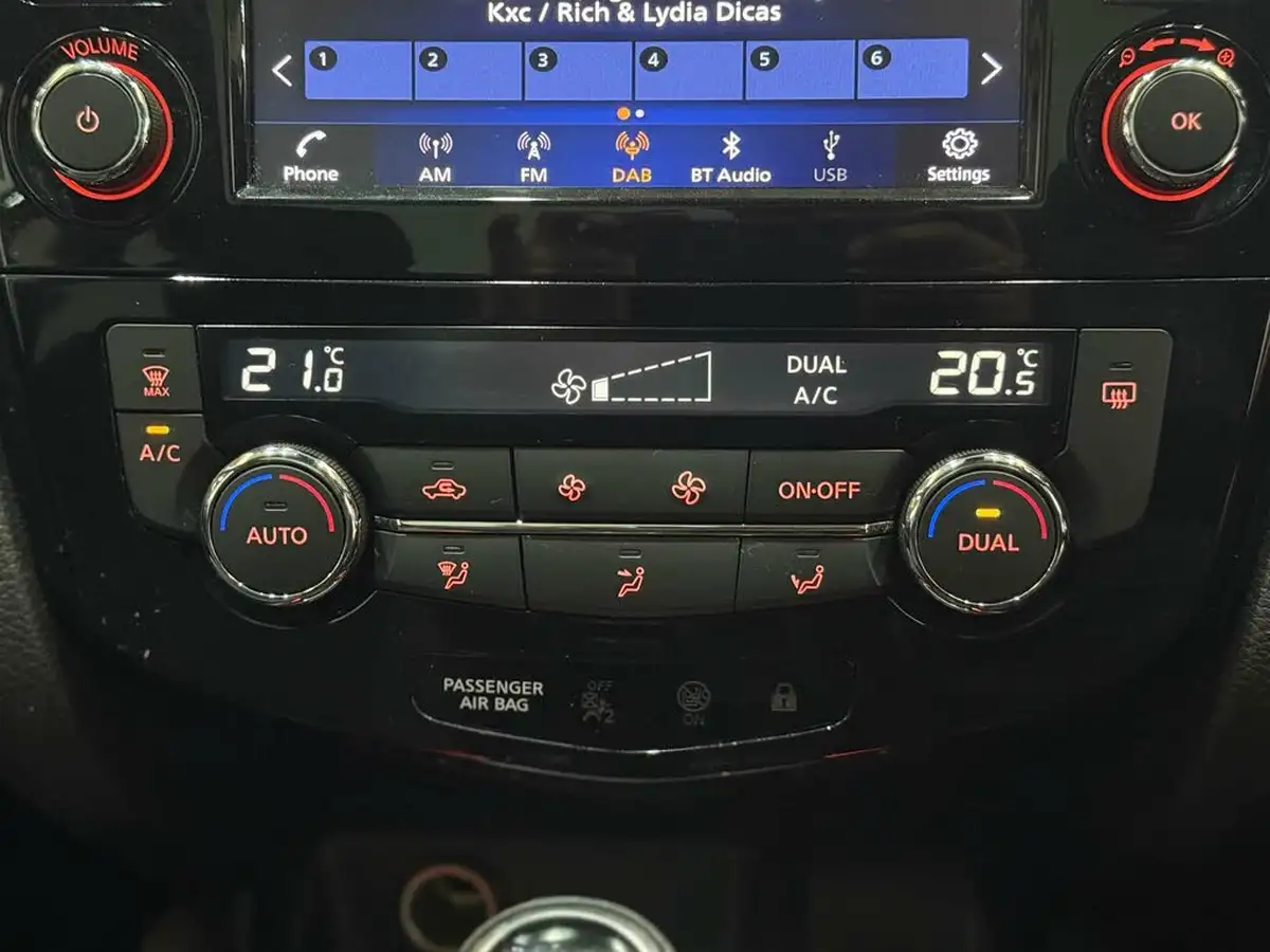 2019-nissan-qashqai-13-dig-t-n-connecta-160ps-dct-big-39