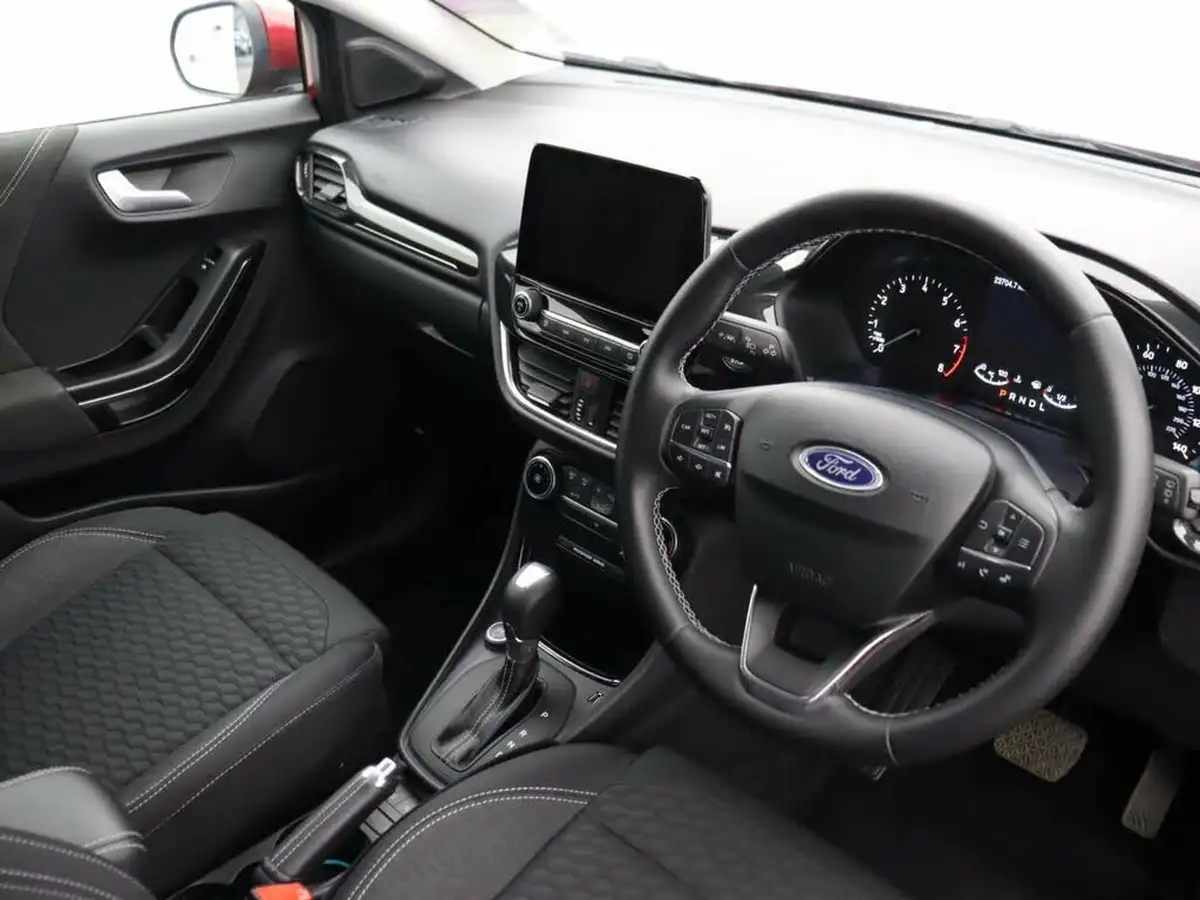 2022-ford-puma-suv-10-titanium-125ps-auto-big-16