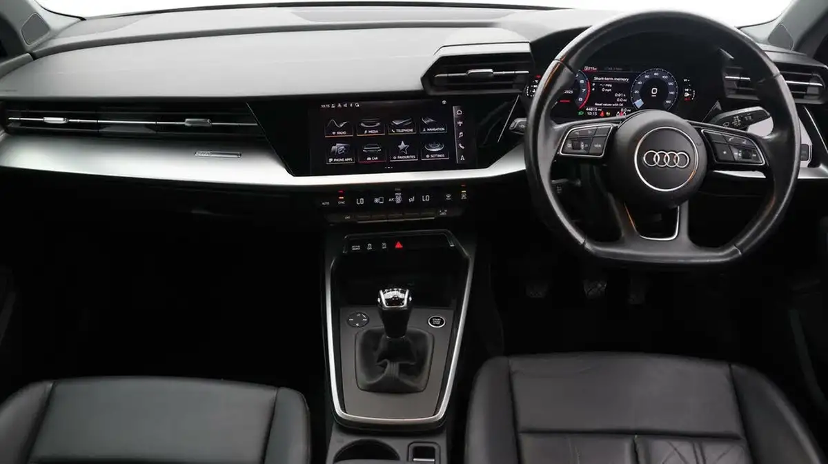 2020-audi-a3-10-30-tfsi-110ps-sportback-5d-big-12