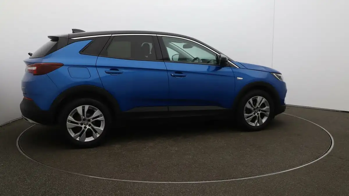 2020-vauxhall-grandland-x-12-sri-nav-big-49