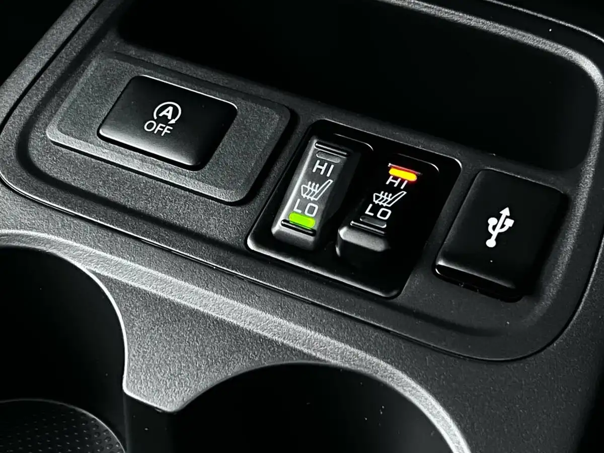 2018-mitsubishi-mirage-12-juro-leather-cvt-big-31