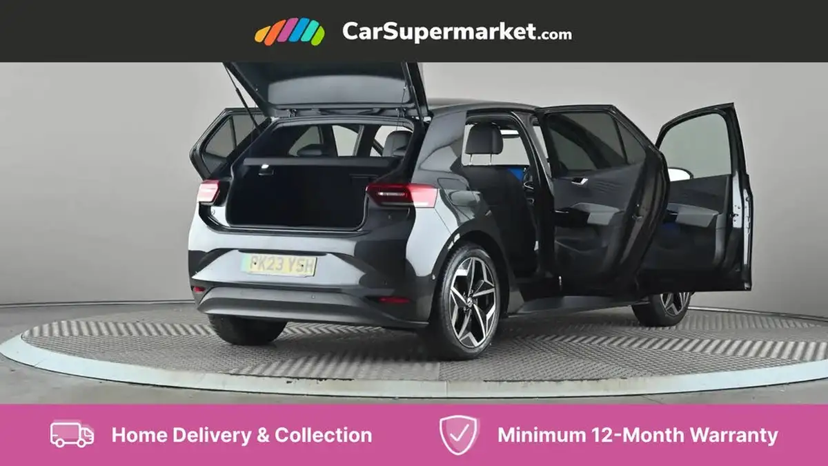 2023-volkswagen-id3-e-tour-big-11
