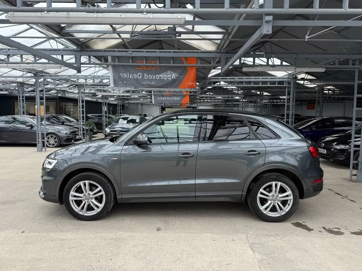 2017-audi-q3-20-tdi-quattro-s-line-edition-150ps-tronic-big-13
