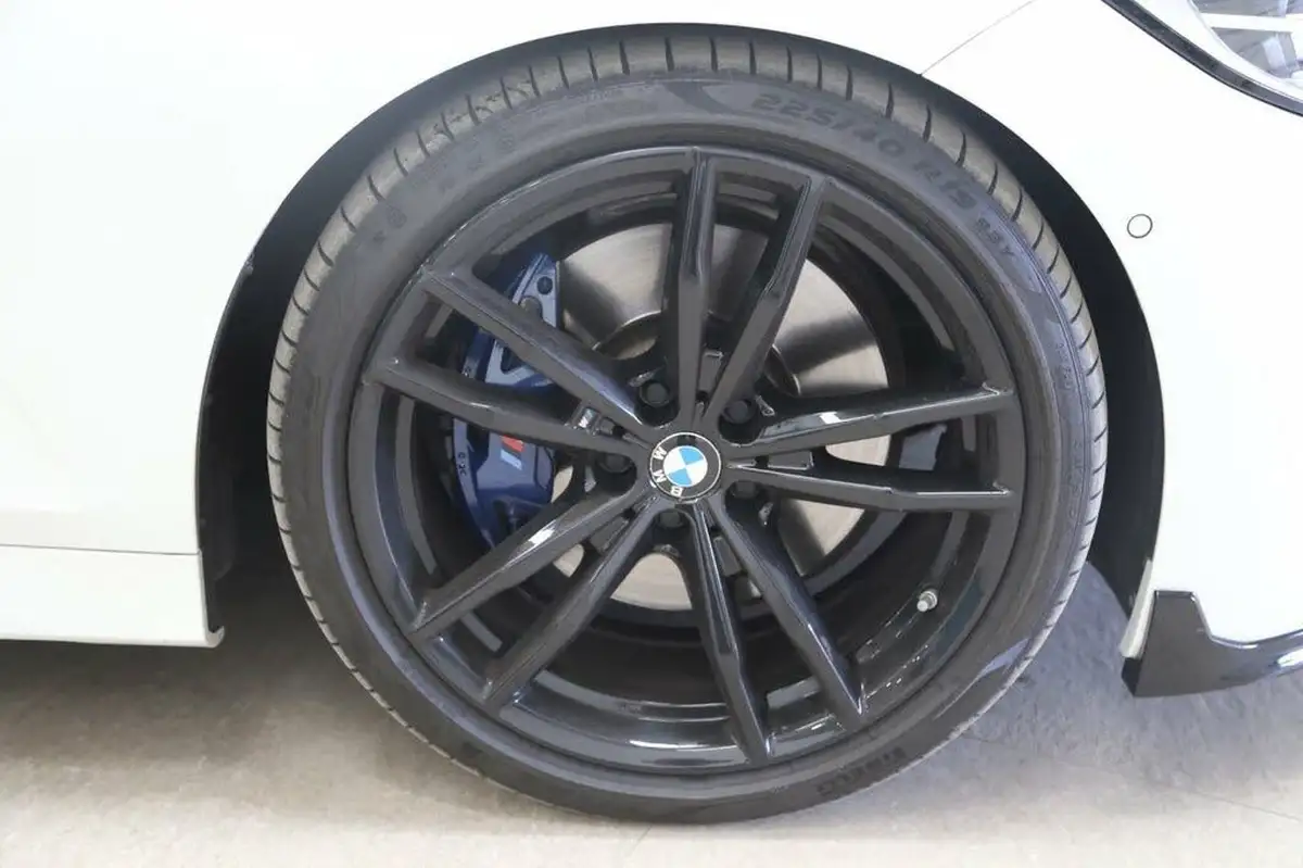 2019-bmw-3-series-30-m340i-xdrive-saloon-4d-big-2