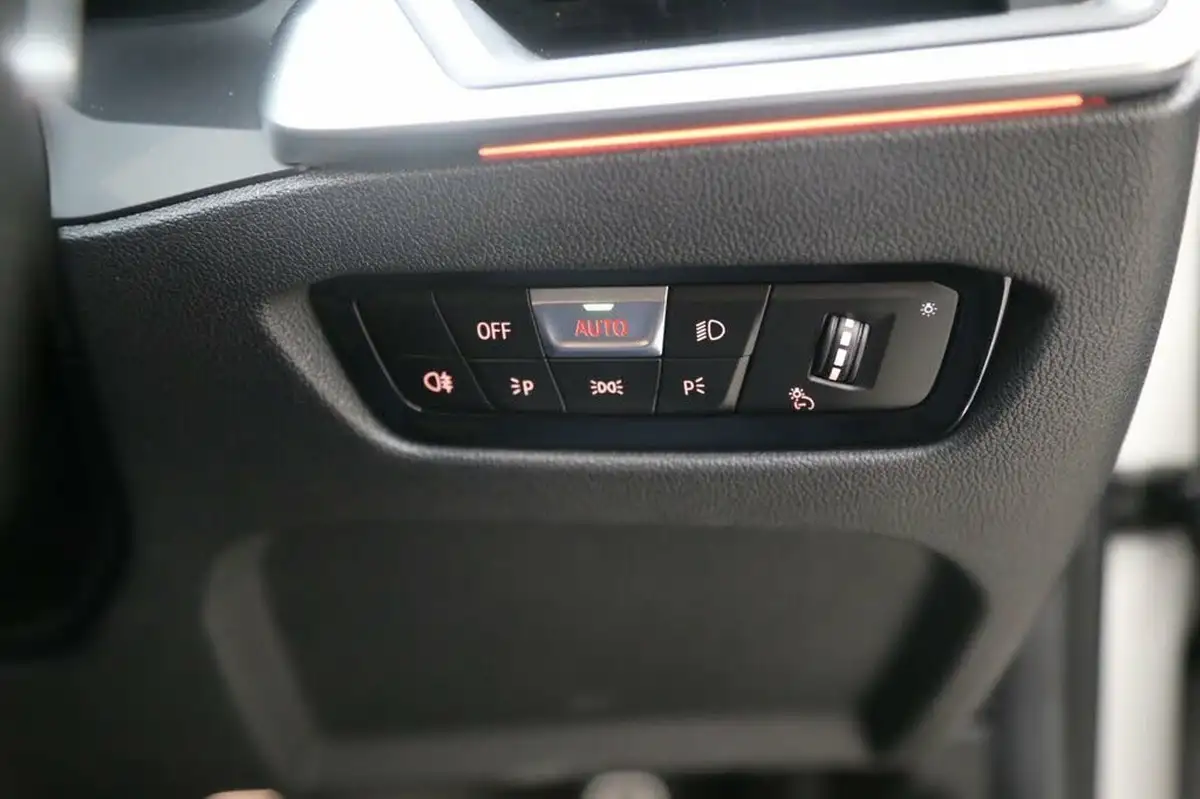 2019-bmw-3-series-30-m340i-xdrive-saloon-4d-big-74
