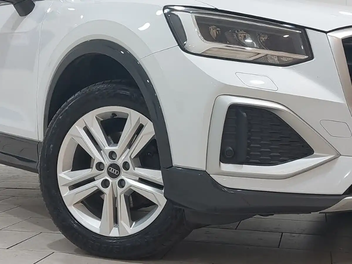 2022-audi-q2-10-30-tfsi-sport-big-8