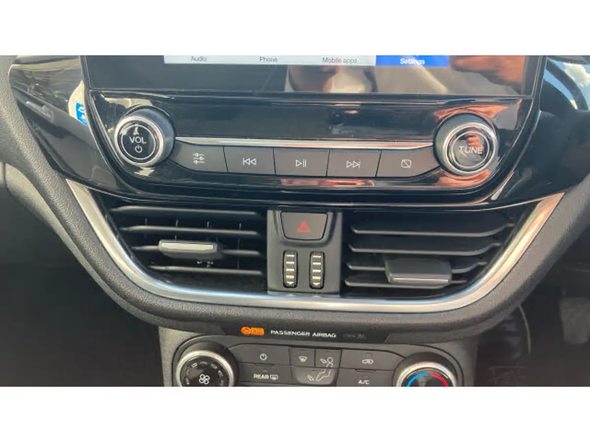 2018-ford-fiesta-11-ti-vct-zetec-3d-big-36