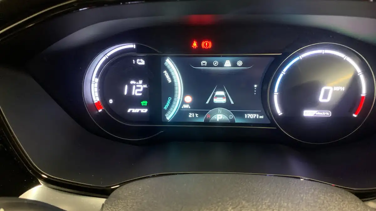 2021-kia-e-niro-ev-4-big-12