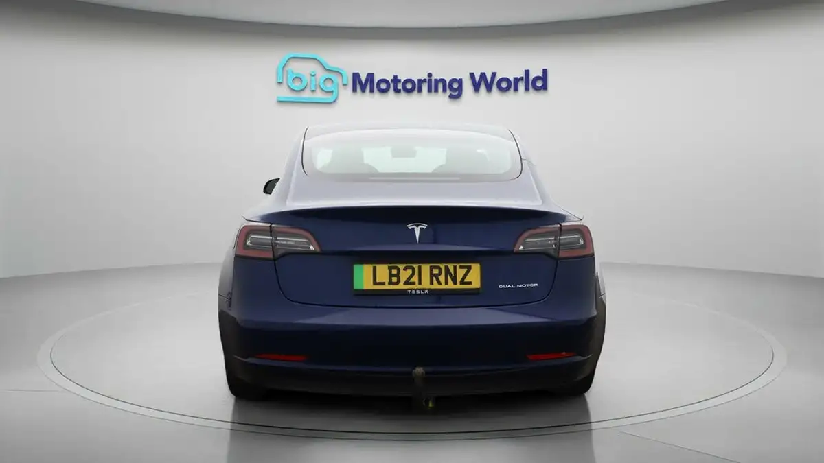 2021-tesla-model-3-e-long-range-4x4-big-6