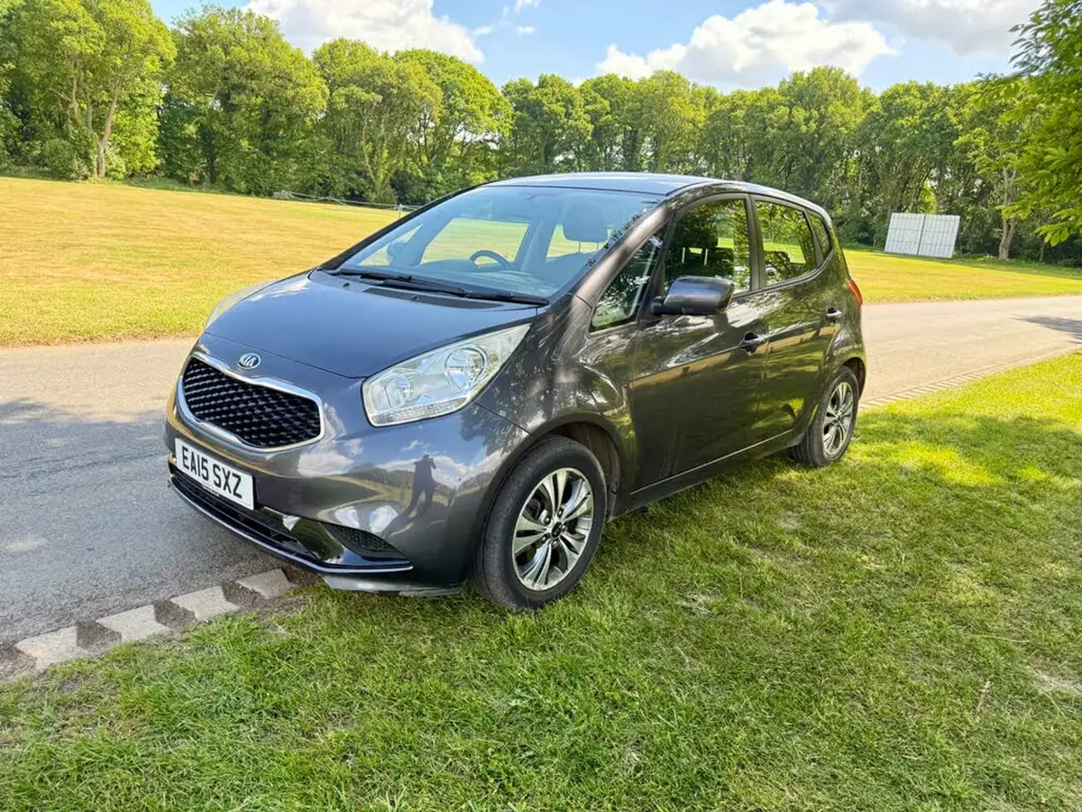 2015-kia-venga-14crdi-2-big-19