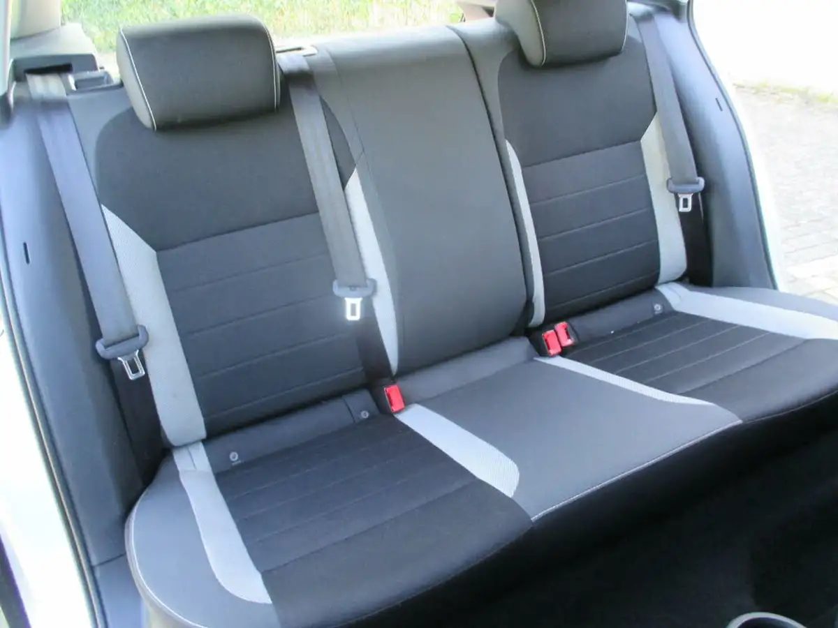 2018-skoda-rapid-spaceback-10-tsi-se-tech-95ps-ss-big-26