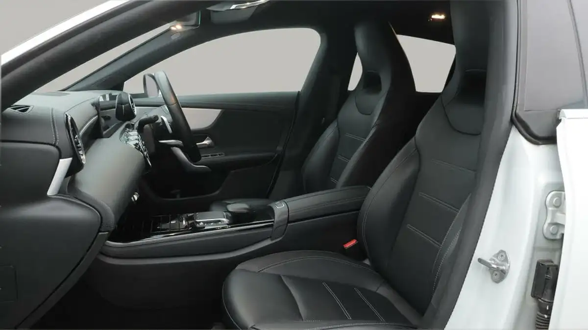 2022-mercedes-benz-cla-13-cla-200-amg-line-shooting-brake-5d-big-13