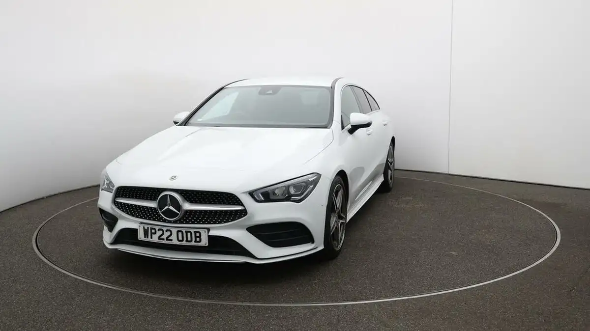 2022-mercedes-benz-cla-13-cla-200-amg-line-shooting-brake-5d-big-37