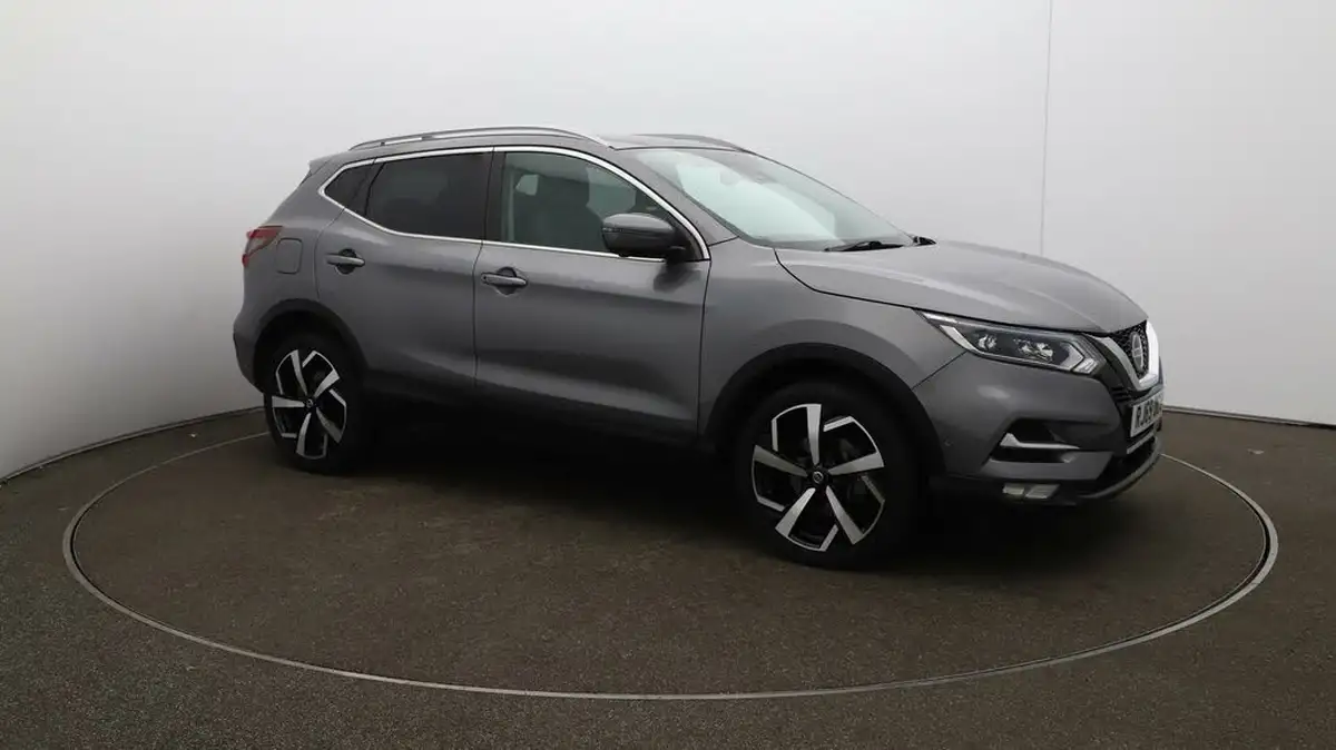 2019-nissan-qashqai-13-dig-t-tekna-160ps-dct-big-45